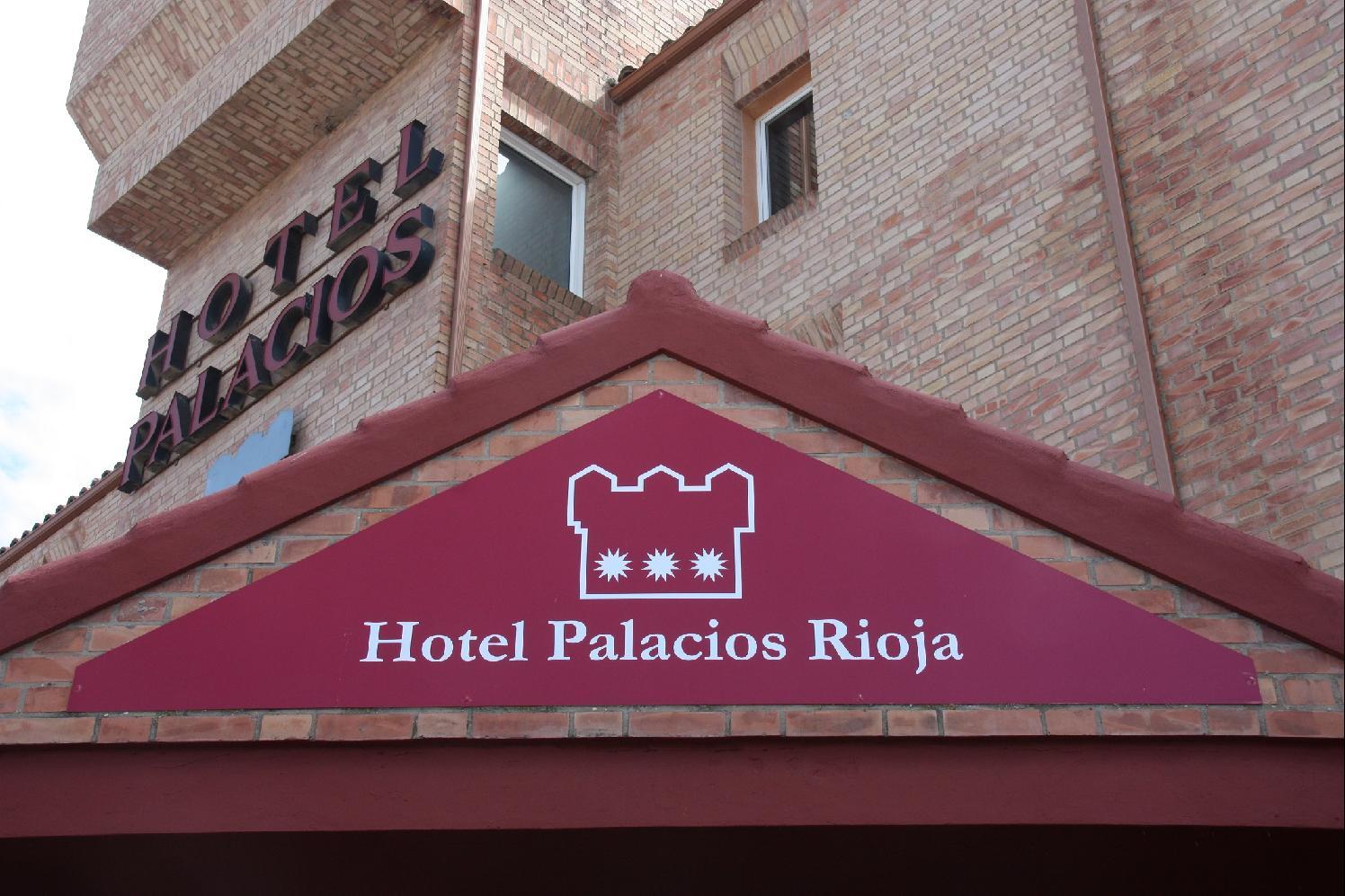 Hotel Palacios Alfaro Exterior foto
